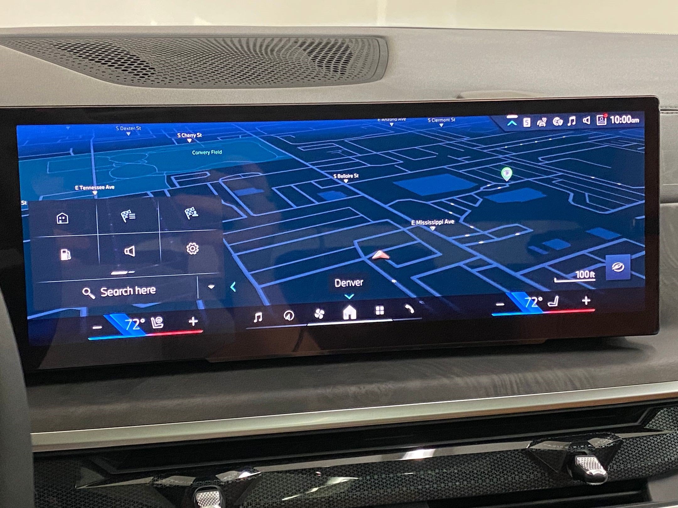 2026 BMW X7 40i - Photo 26
