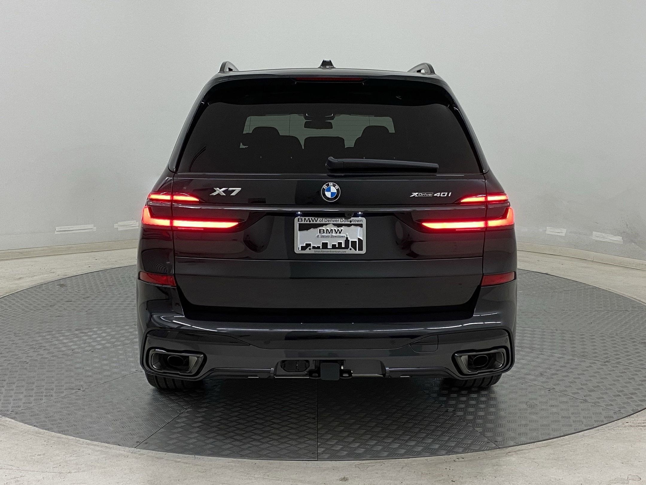 2026 BMW X7 40i - Photo 9