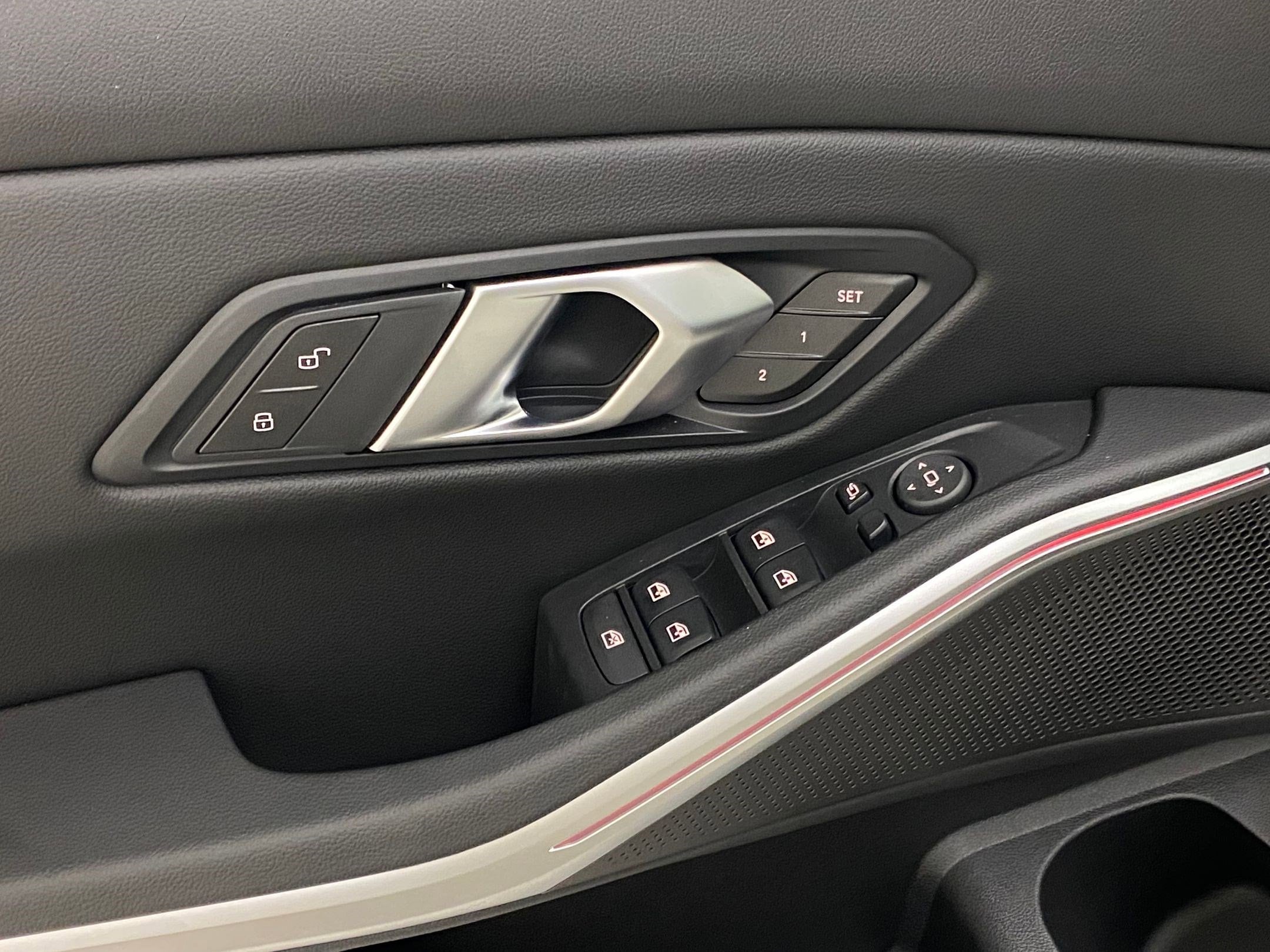 2025 BMW 3 Series 330i - Photo 22