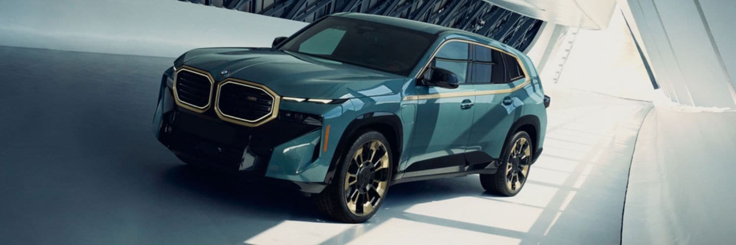 side view of the BMW XM SUV