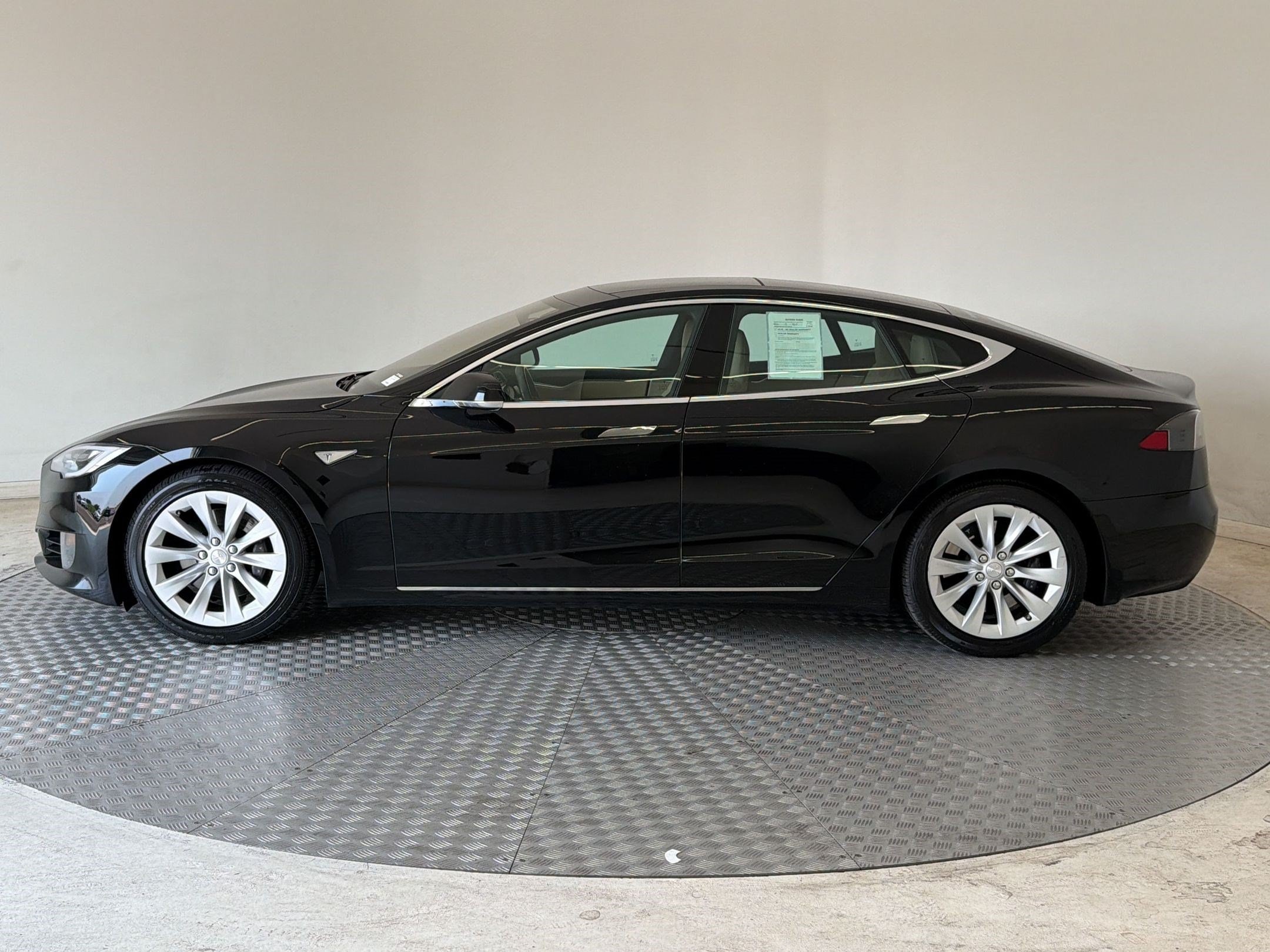 Model S 60D Sedan