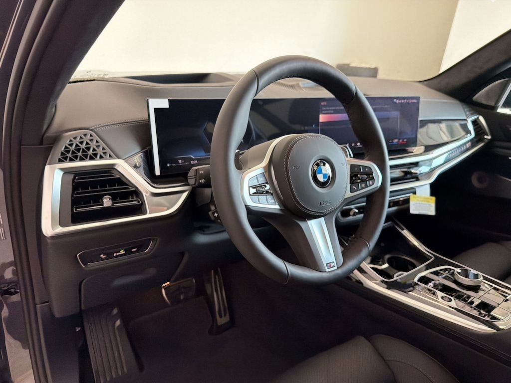 New 2027 BMW X7 xDrive40i SUV