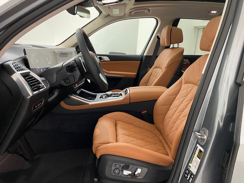 New 2026 BMW X7 xDrive40i SUV