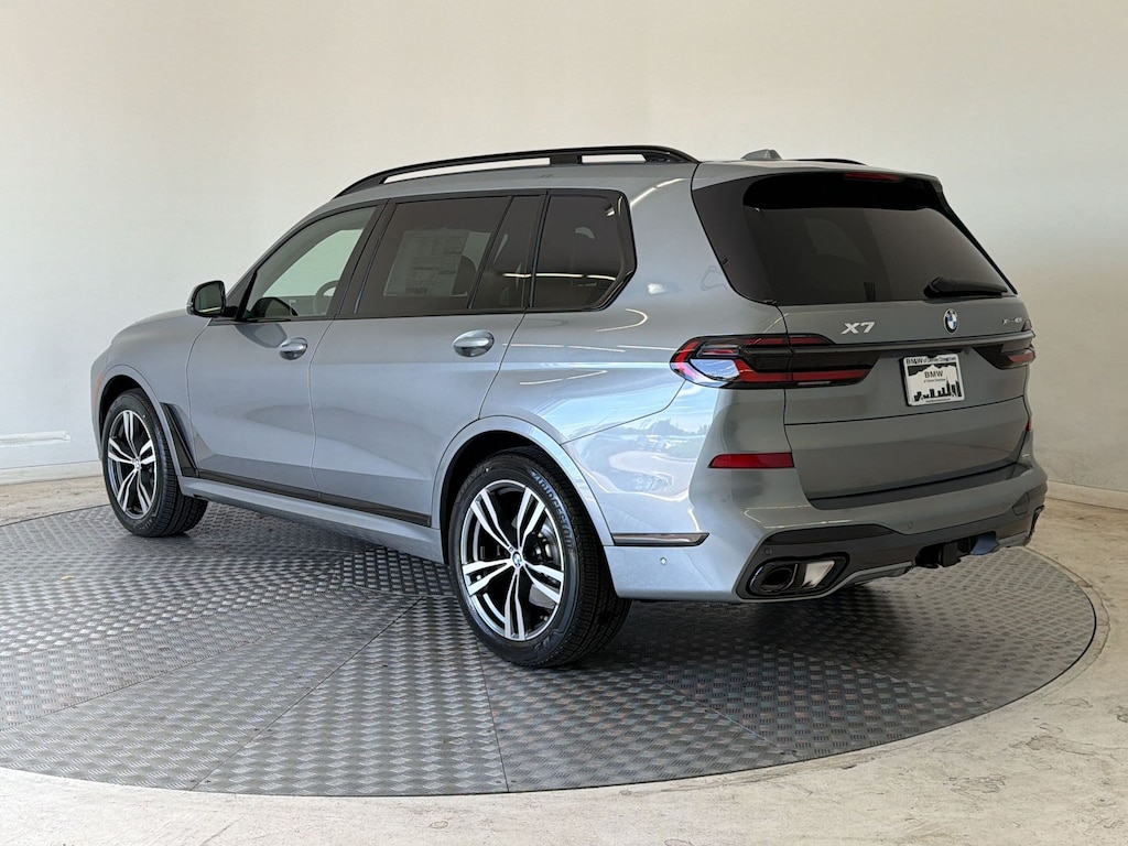 New 2027 BMW X7 xDrive40i SUV