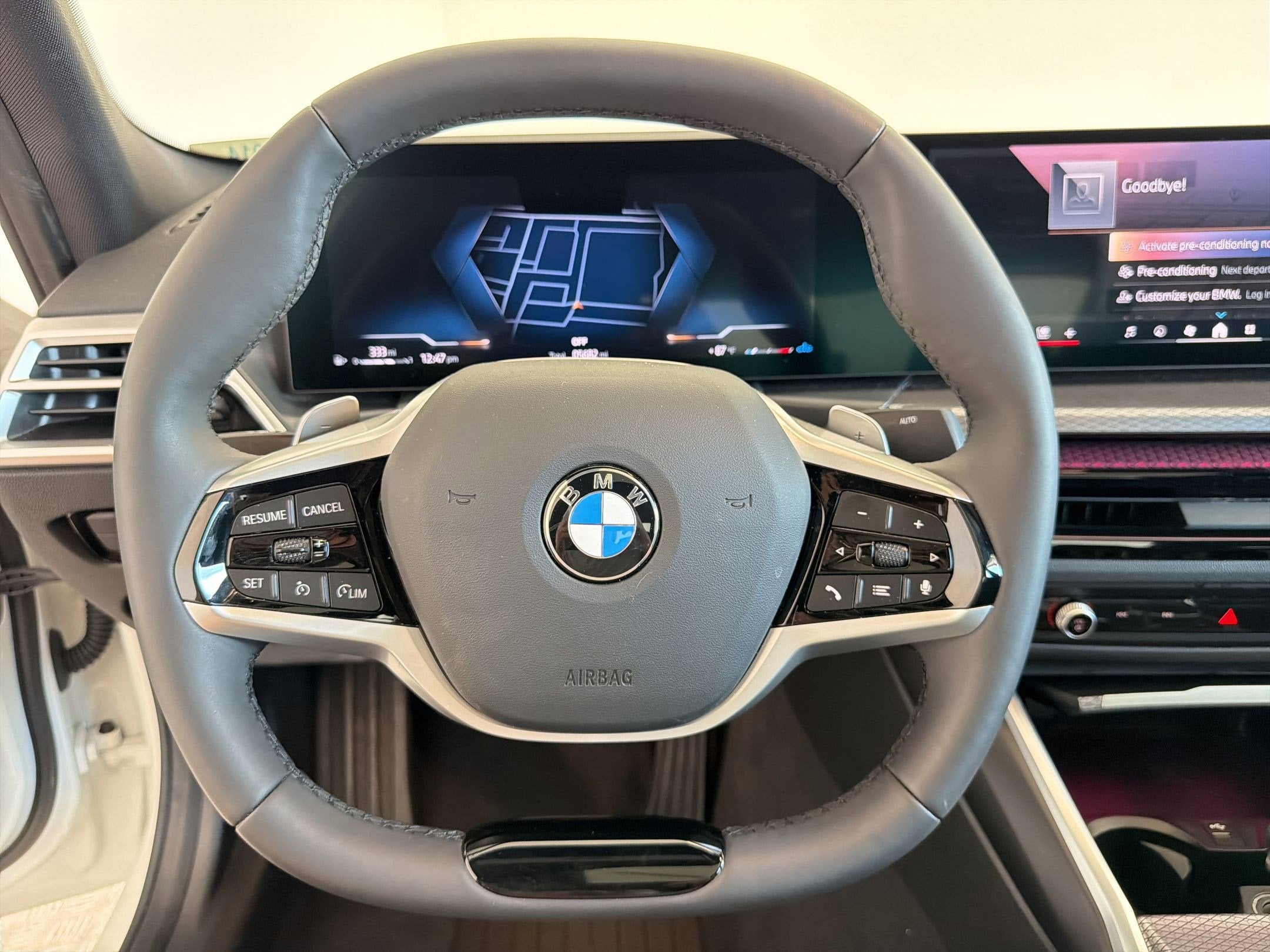 2025 BMW 3 Series 330i - Photo 18