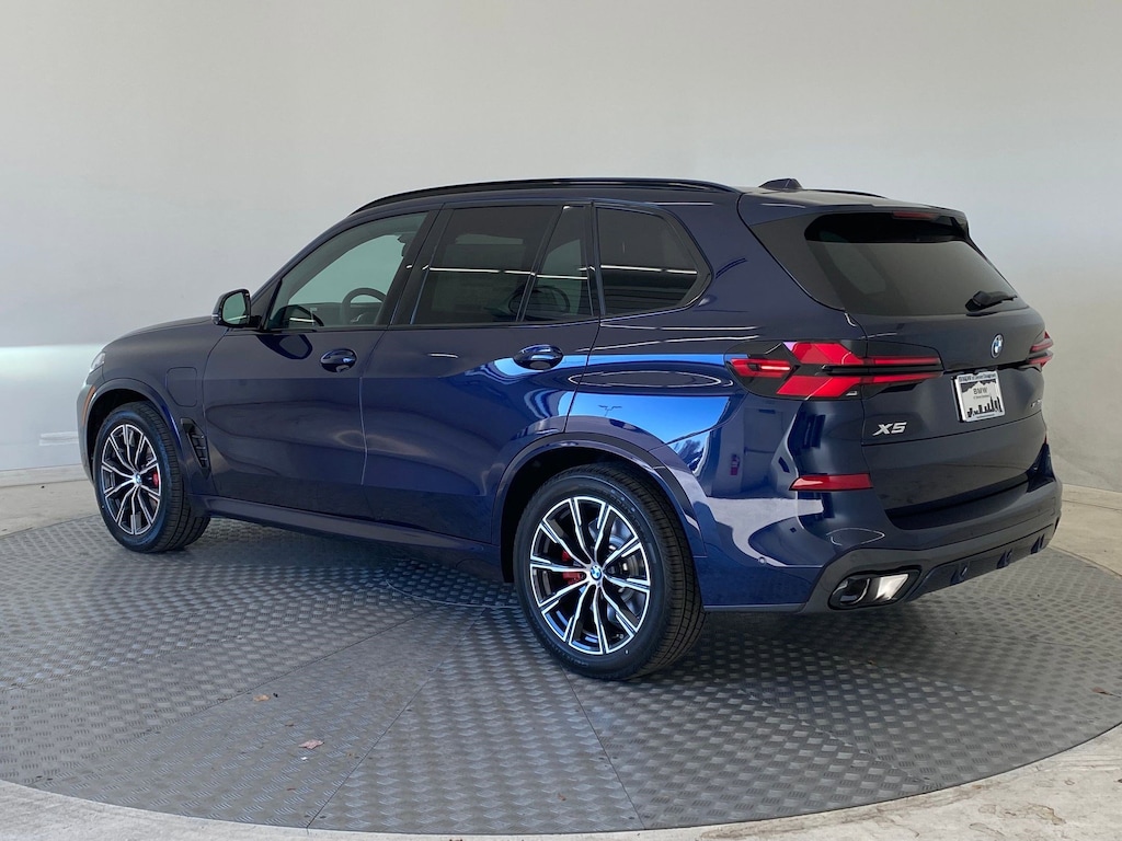 New 2026 BMW X5 PHEV xDrive50e SUV
