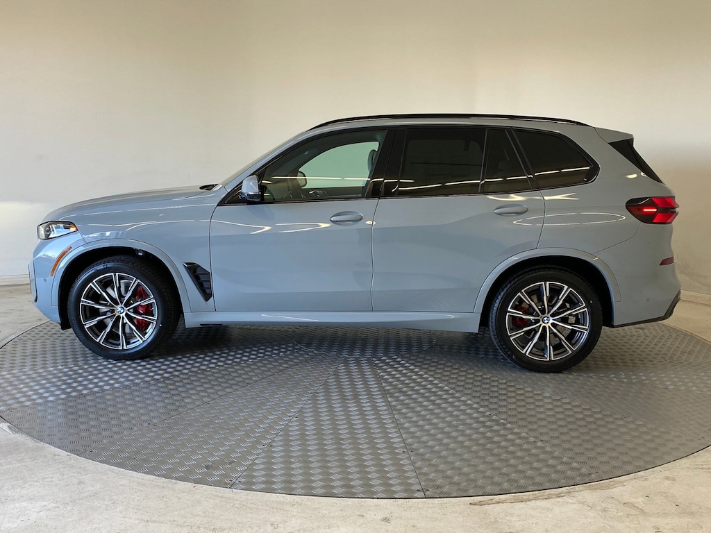 New 2026 BMW X5 xDrive40i SUV