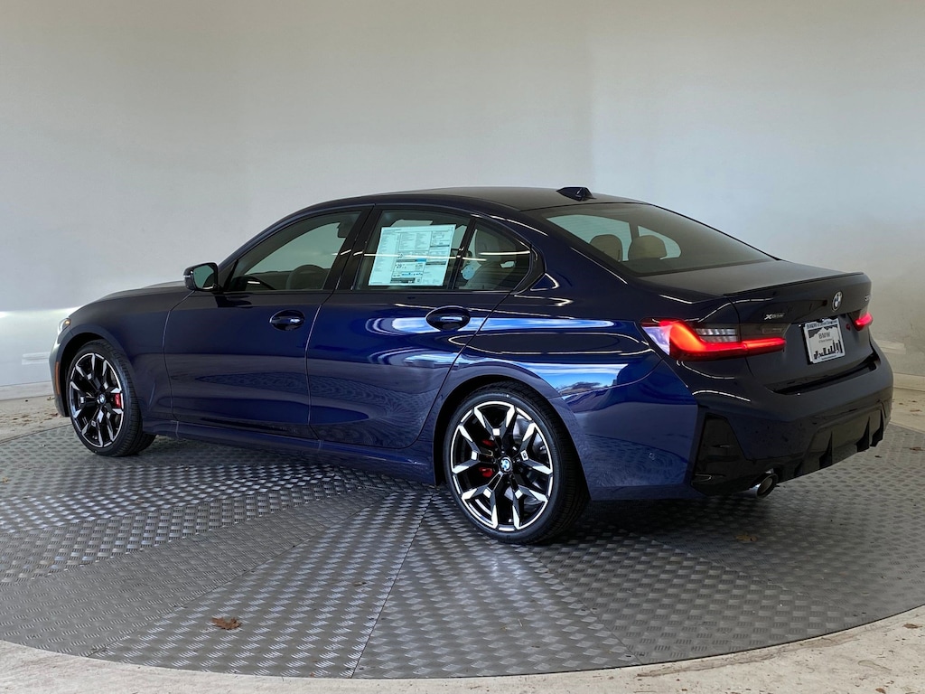 New 2026 BMW 330i xDrive Sedan