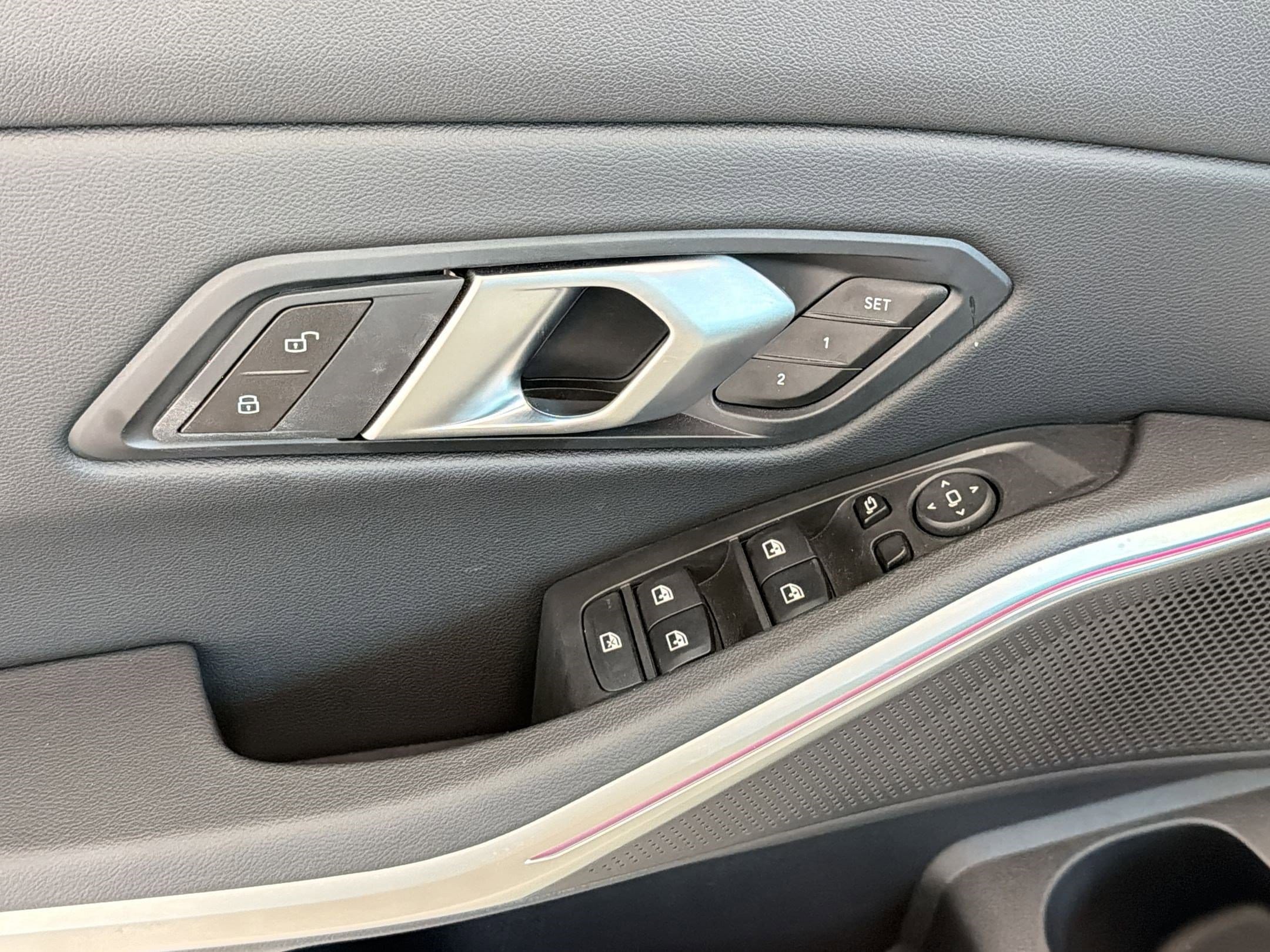 2025 BMW 3 Series 330i - Photo 22