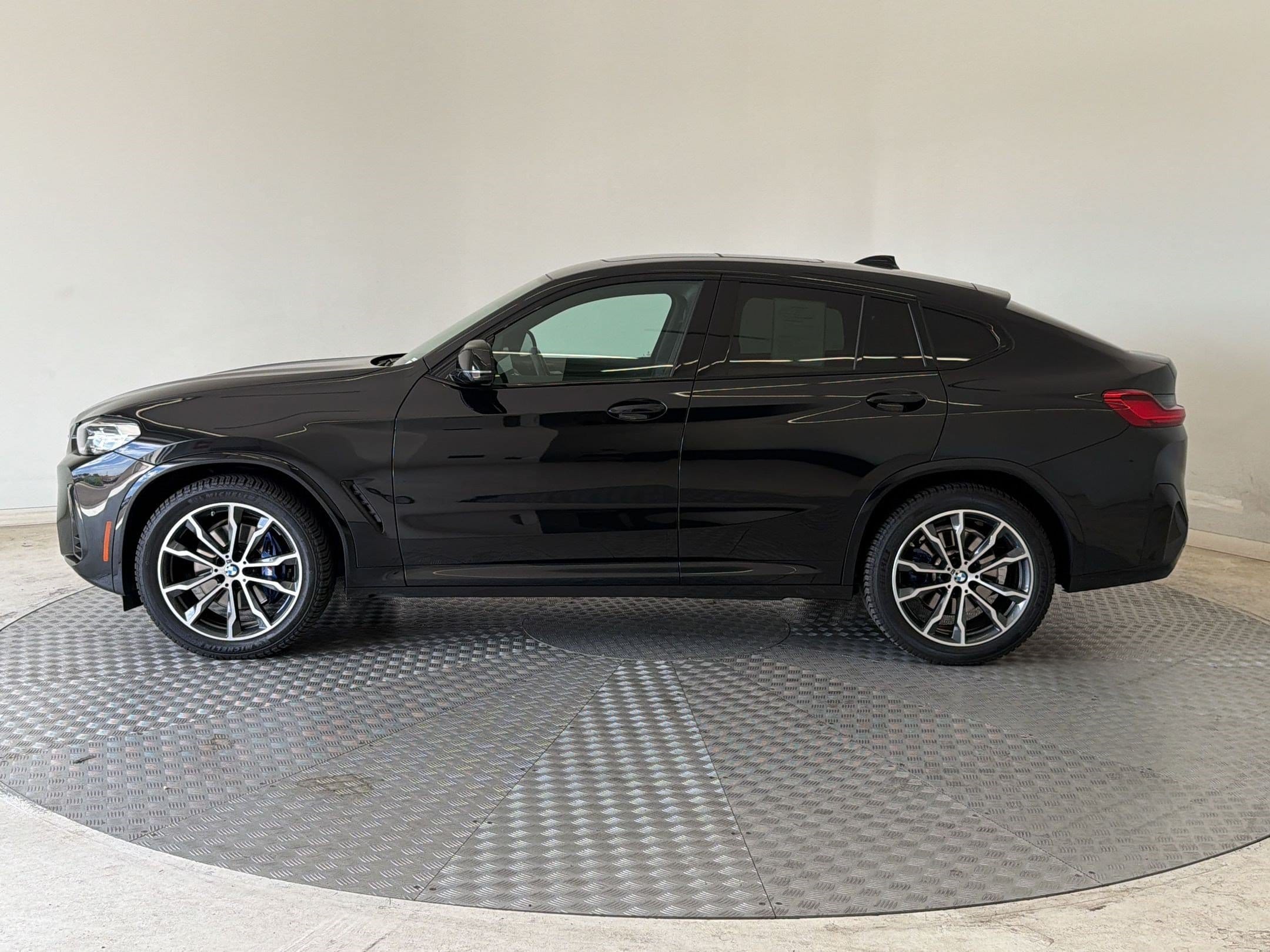 X4 Sports Activity Coupe