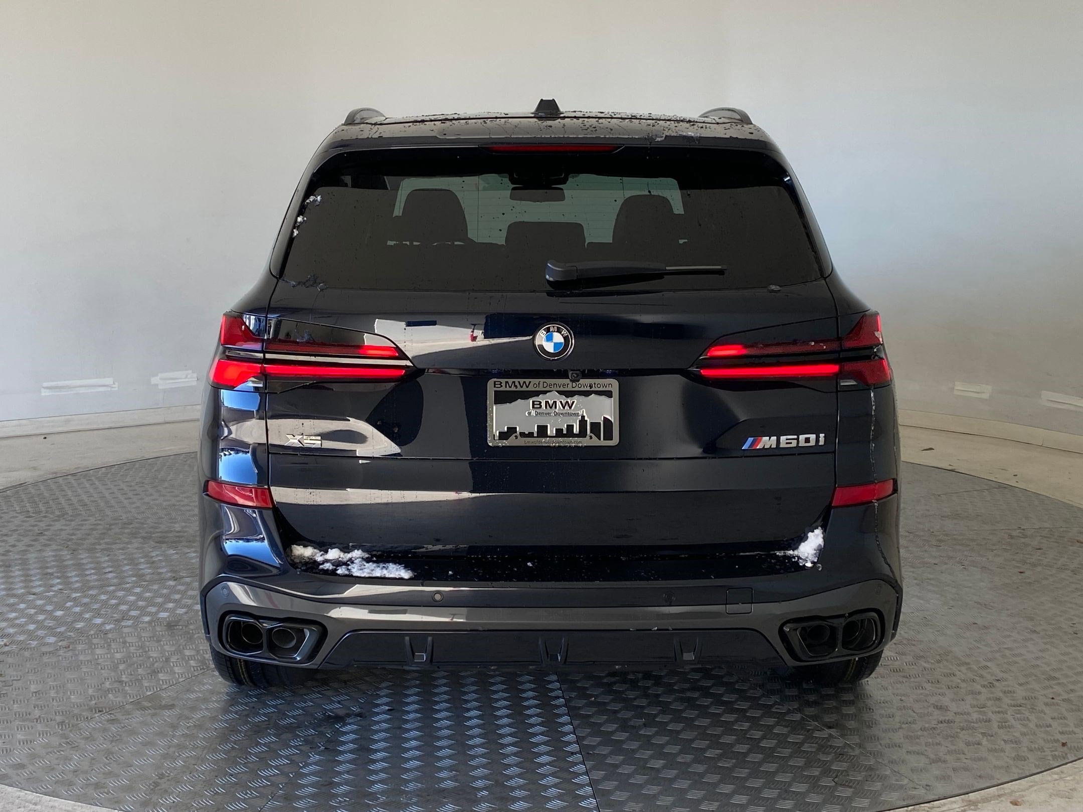 2026 BMW X5 M60i - Photo 9