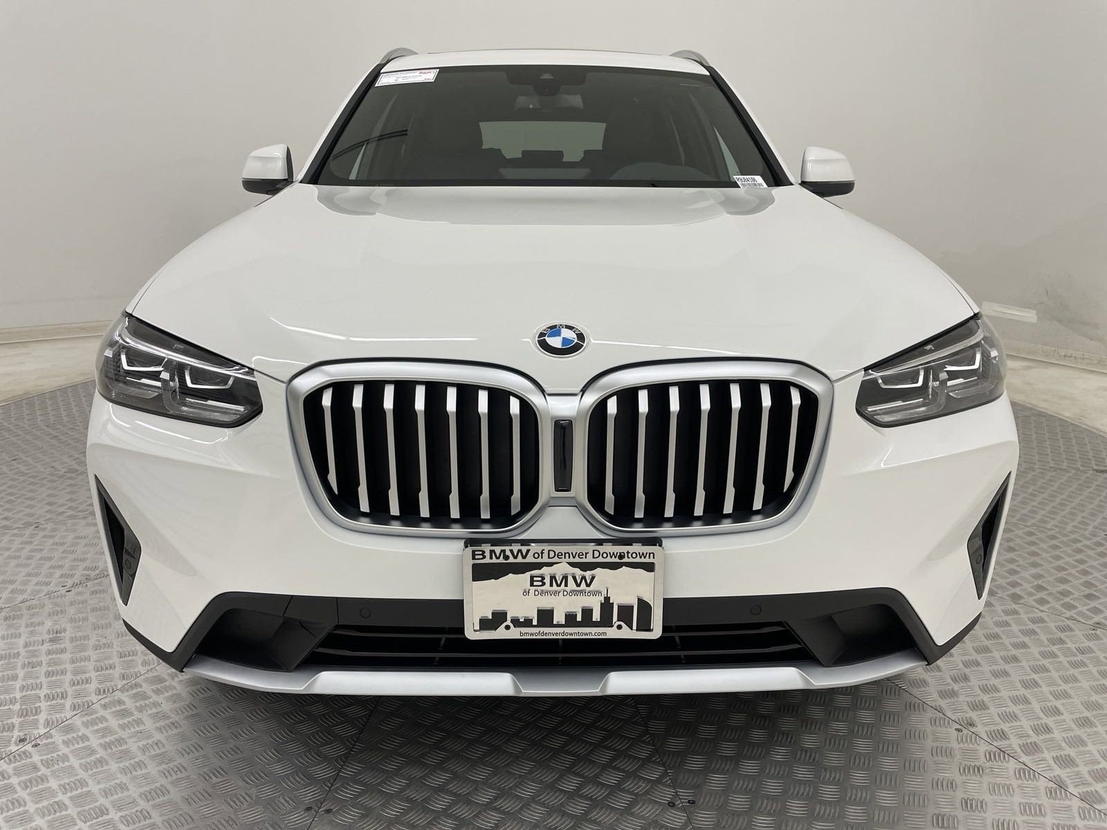 Used 2024 BMW X3 30i with VIN 5UX53DP09R9U84106 for sale in Denver, CO