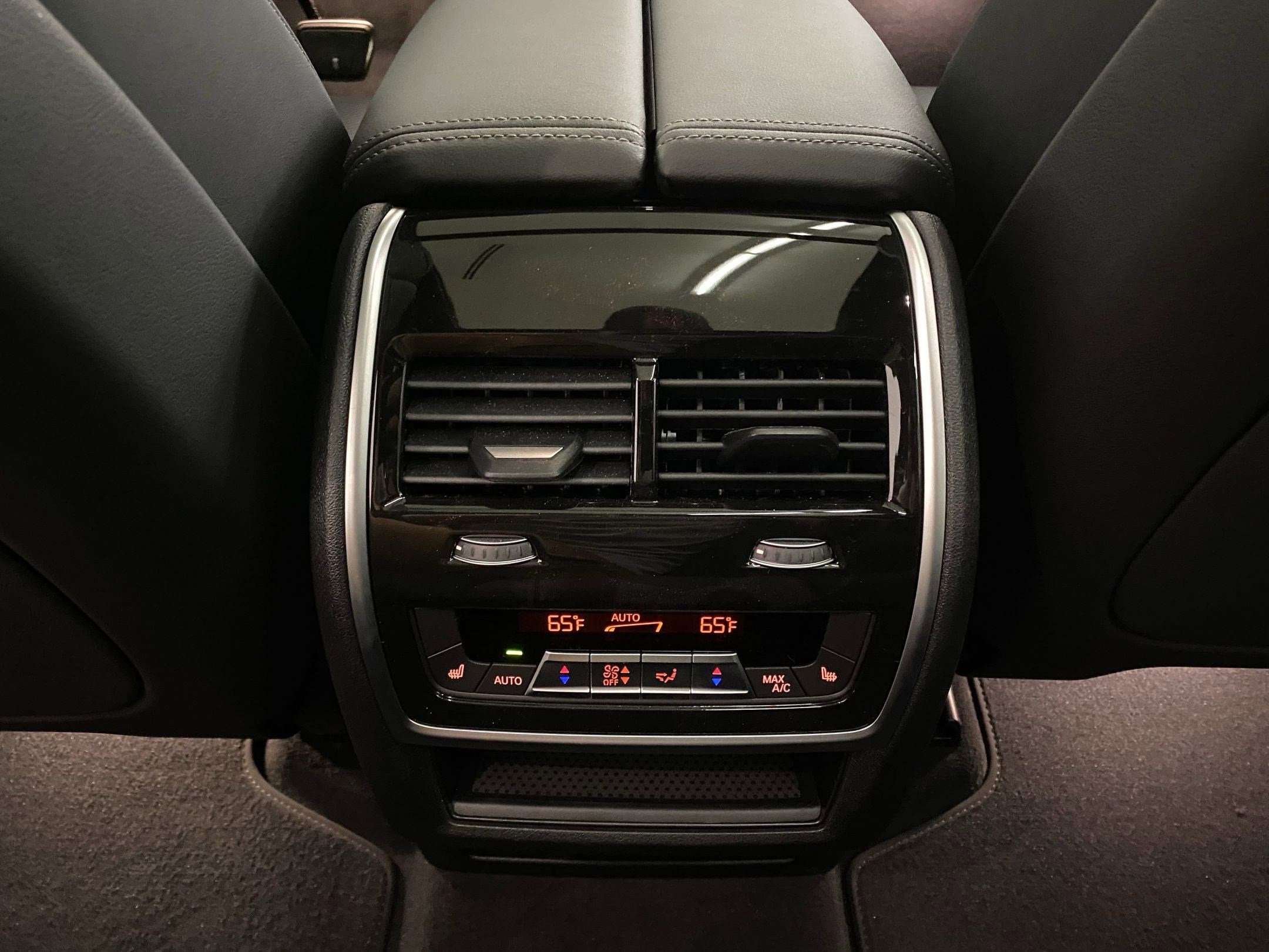 2026 BMW X7 40i - Photo 29