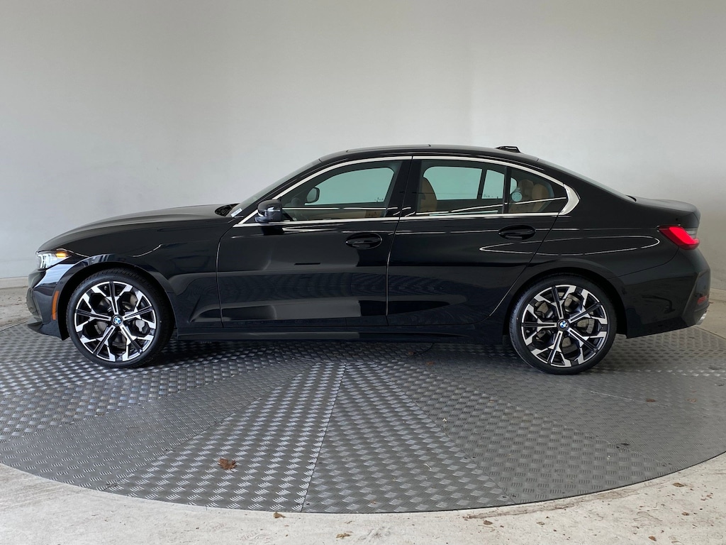 New 2026 BMW 330i xDrive Sedan