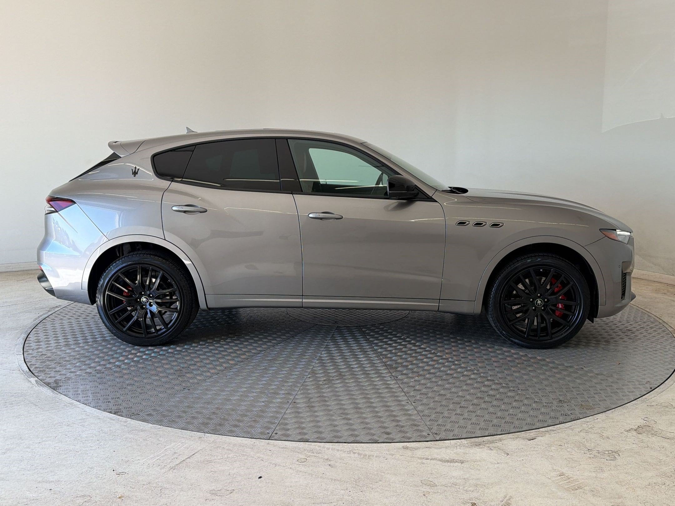 Levante Modena SUV