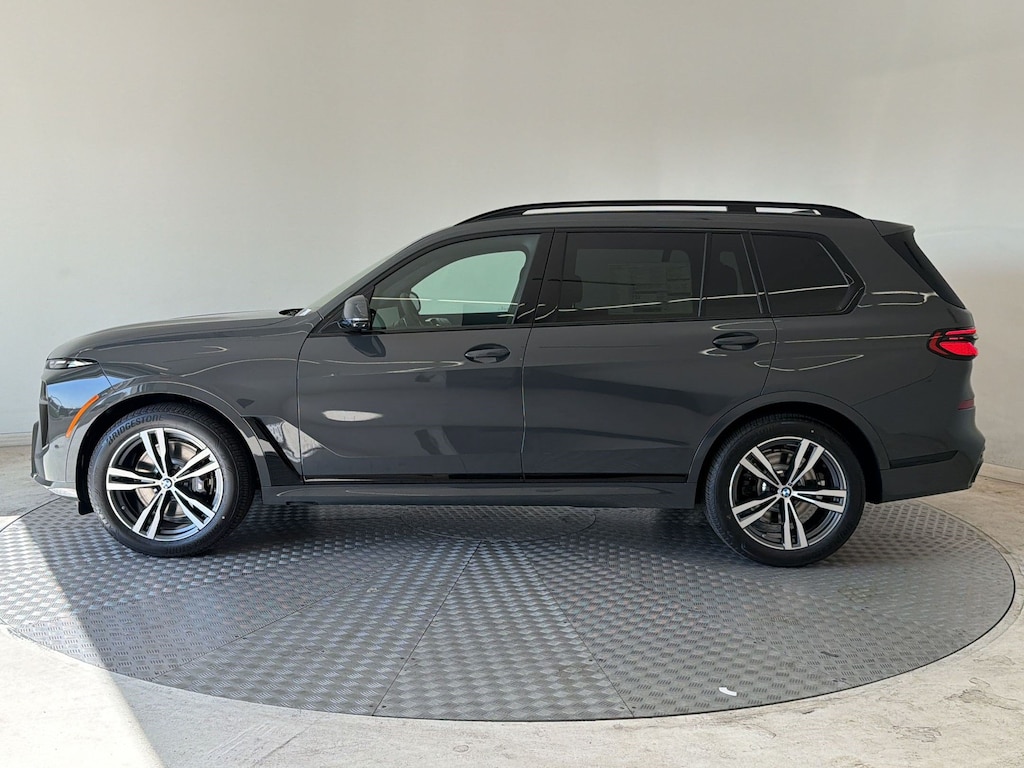 New 2027 BMW X7 xDrive40i SUV