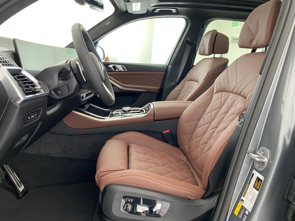 New 2026 BMW X5 PHEV xDrive50e SUV