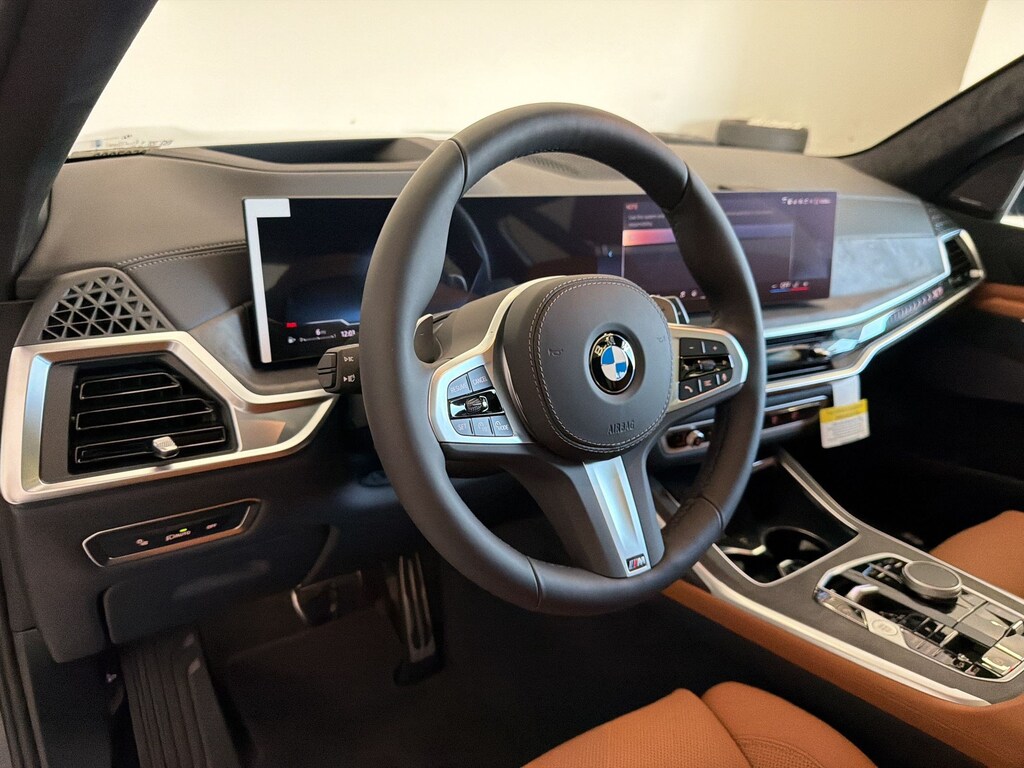 New 2027 BMW X7 xDrive40i SUV