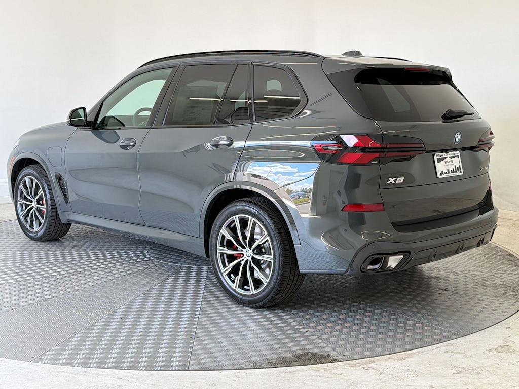 New 2026 BMW X5 PHEV xDrive50e SUV