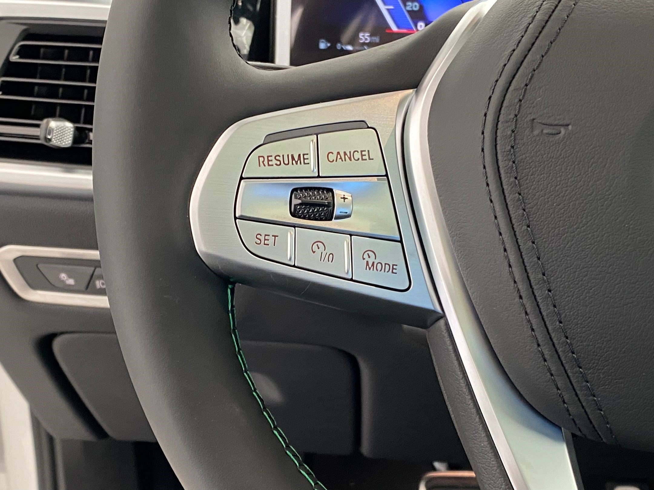2026 BMW X7 ALPINA XB7 - Photo 18