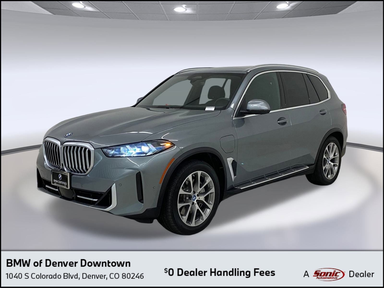 2025 BMW X5 50e's photo