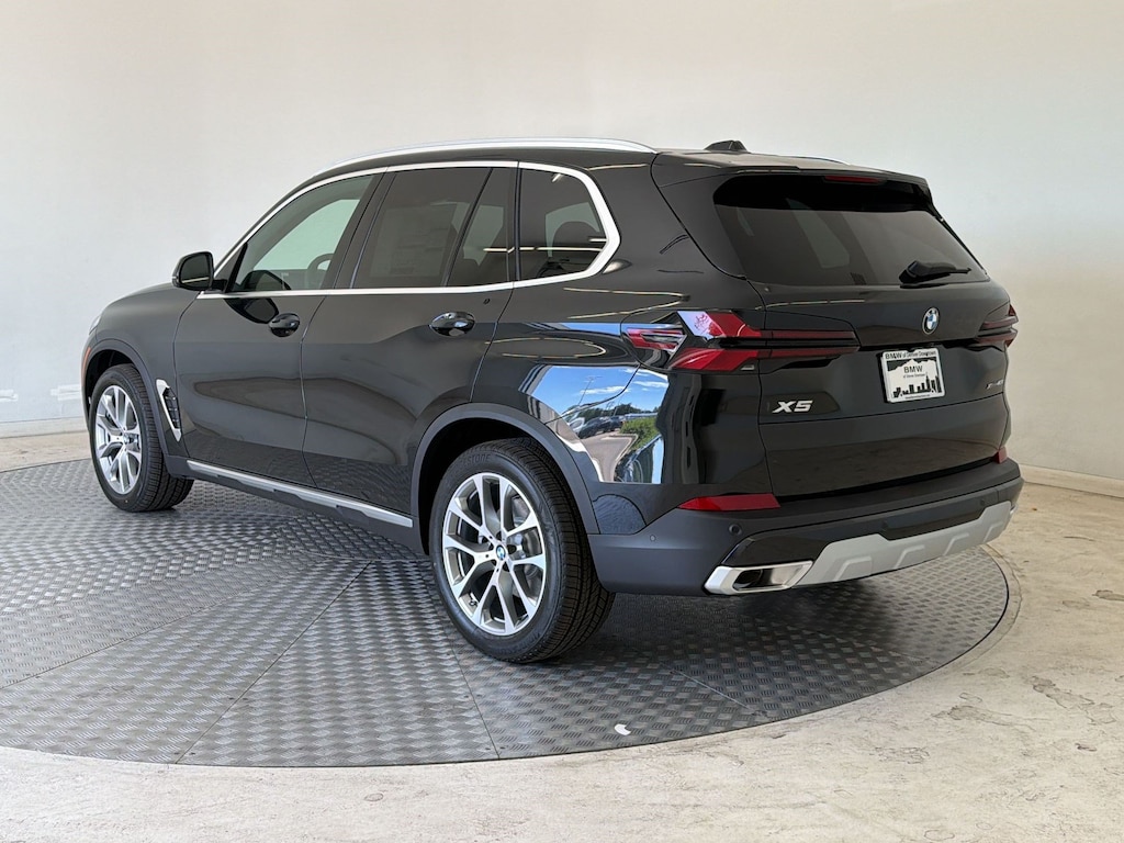 New 2026 BMW X5 xDrive40i SUV