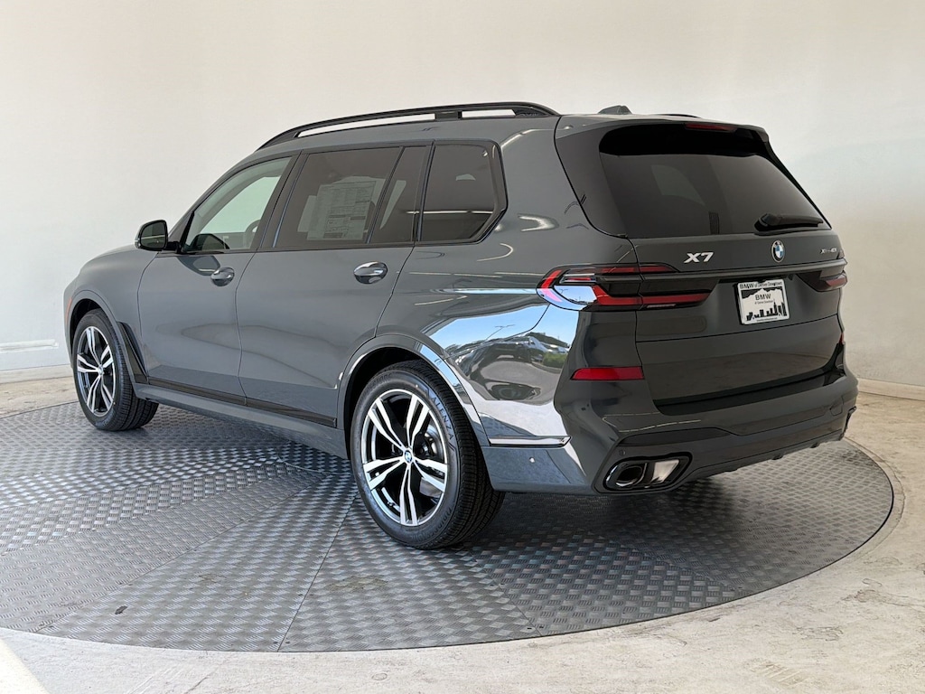 New 2027 BMW X7 xDrive40i SUV