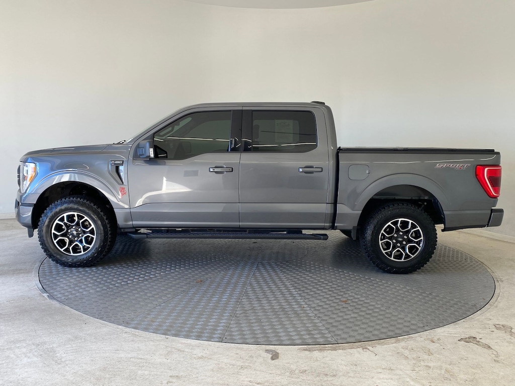 Used 2022 Ford F-150 XLT Truck SuperCrew Cab