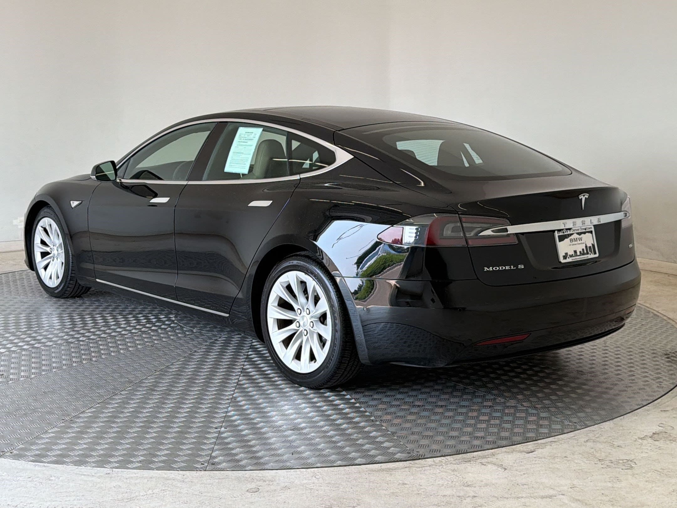 Model S 60D Sedan