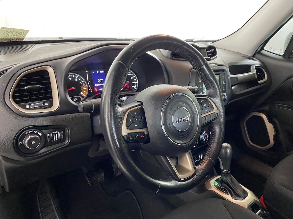 Used 2016 Jeep Renegade Latitude SUV