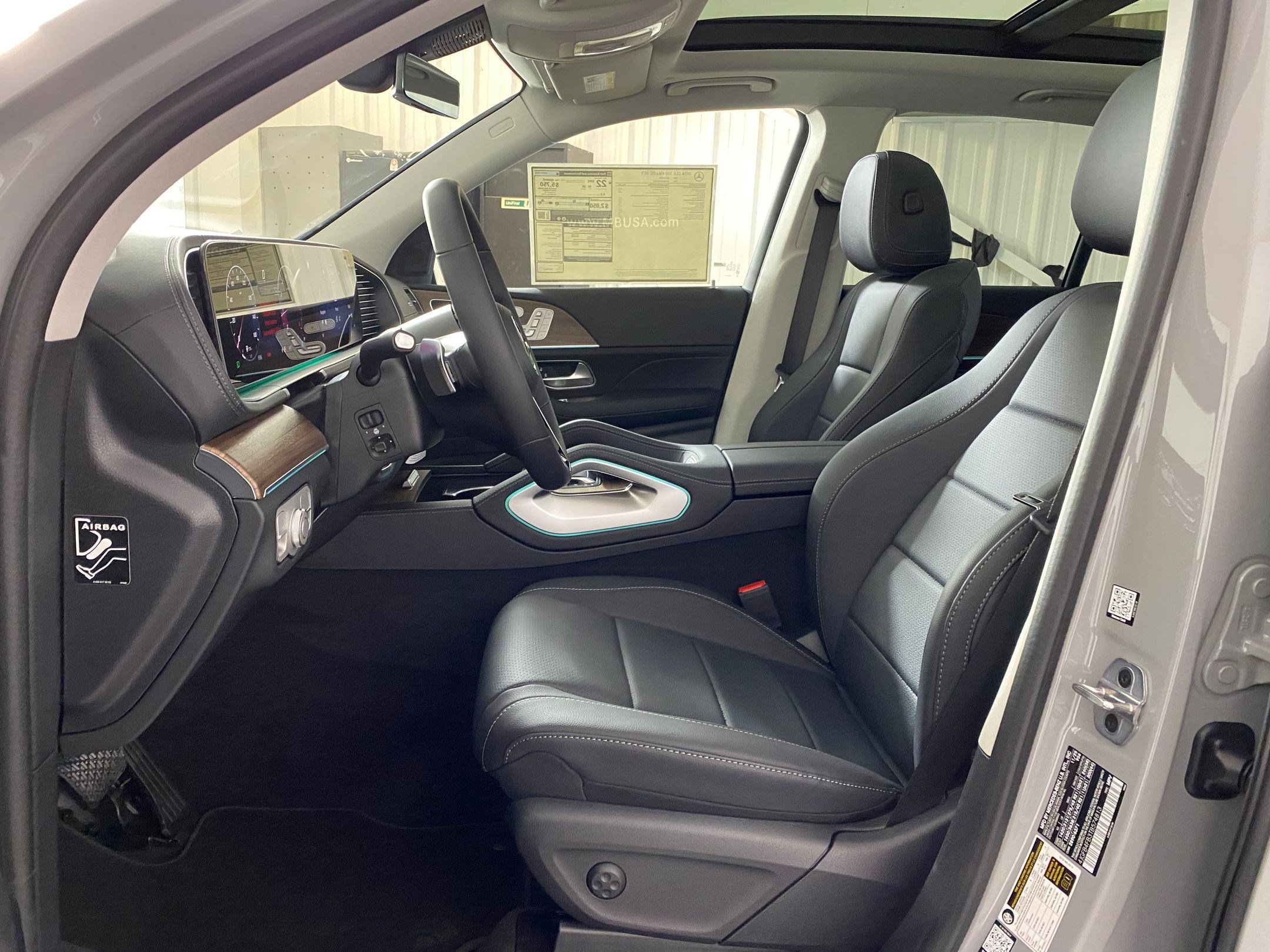 2026 Mercedes Benz GLE 350 4MATIC photo 4