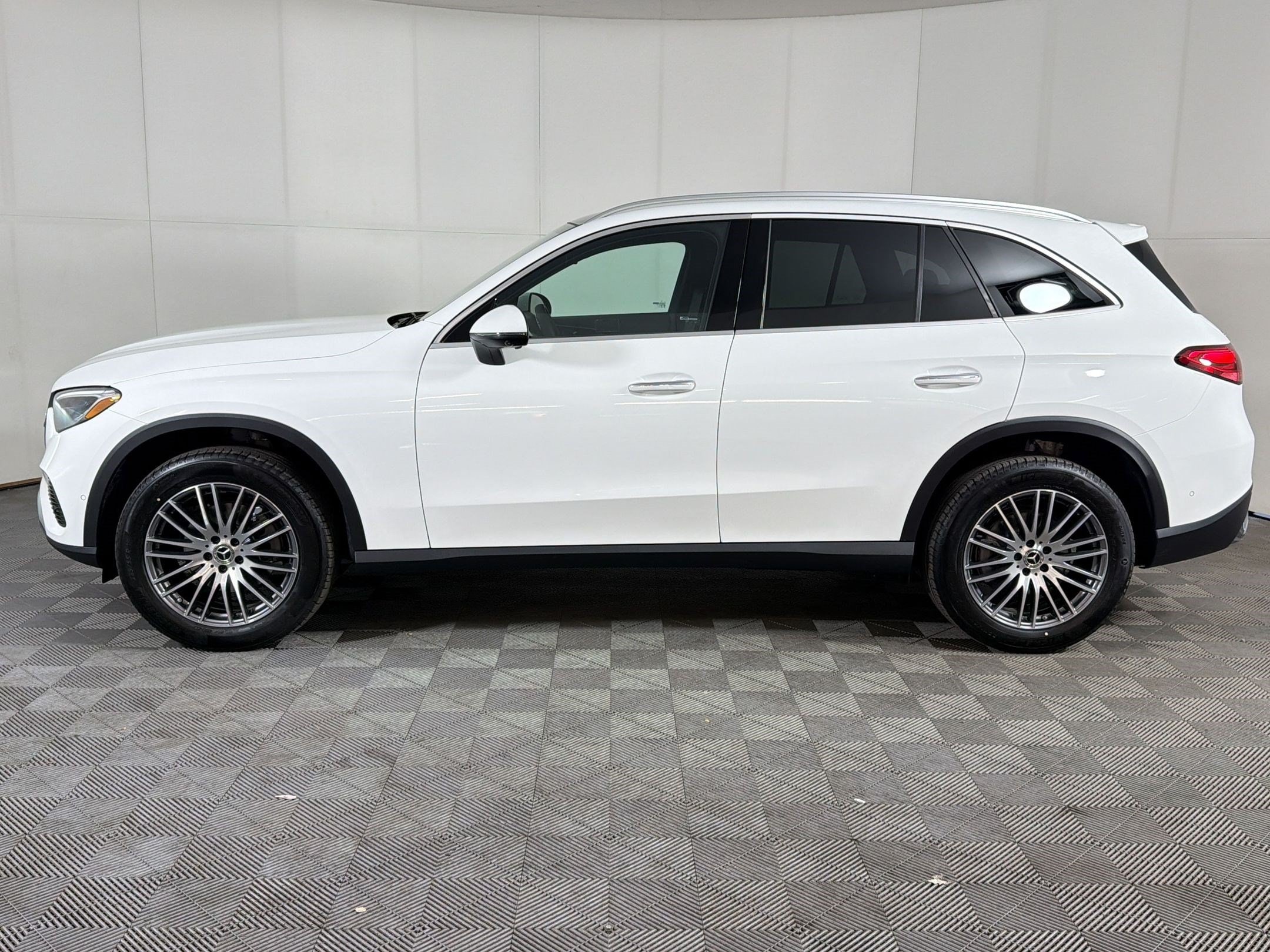 New 2026 Mercedes-Benz GLC 300 4MATIC For Sale in Denver CO