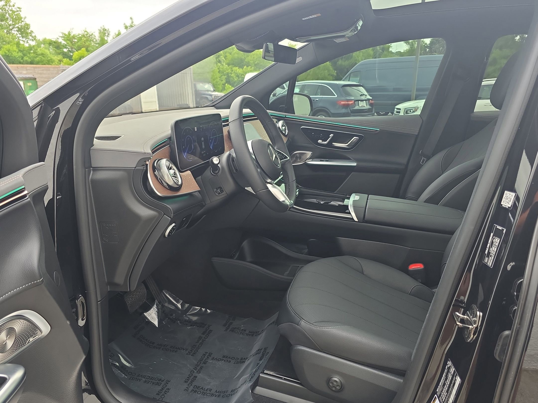 2024 Mercedes Benz 350 photo 3