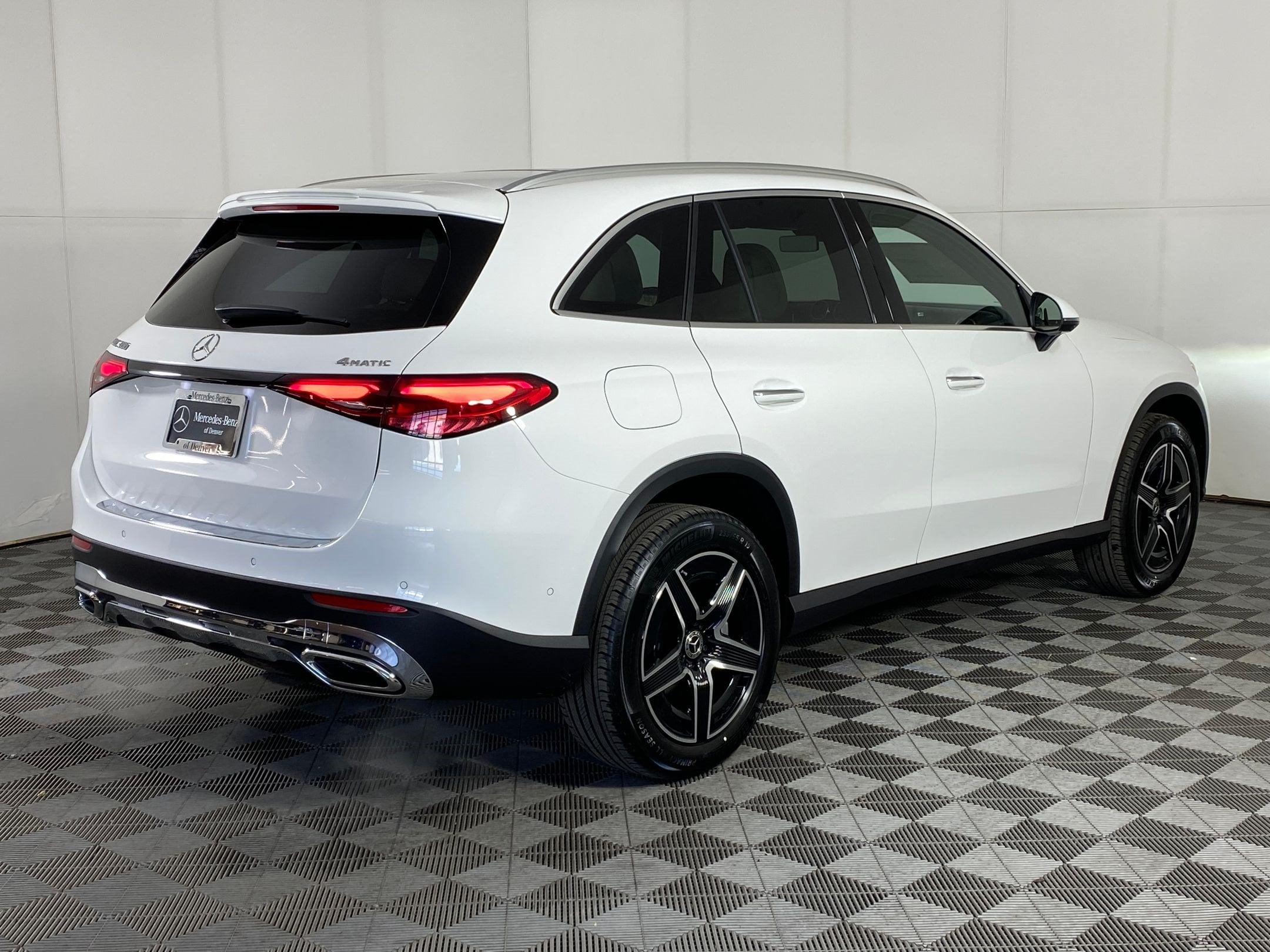 2026 Mercedes-Benz GLC Base - Photo 8