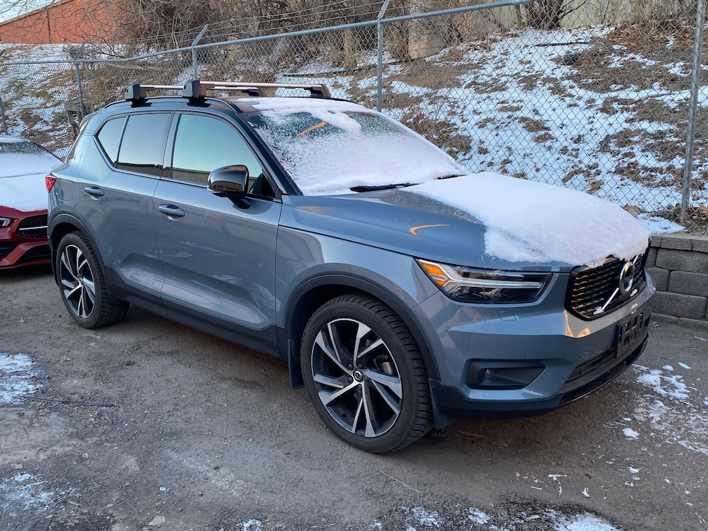 Used 2020 Volvo XC40 R-Design SUV