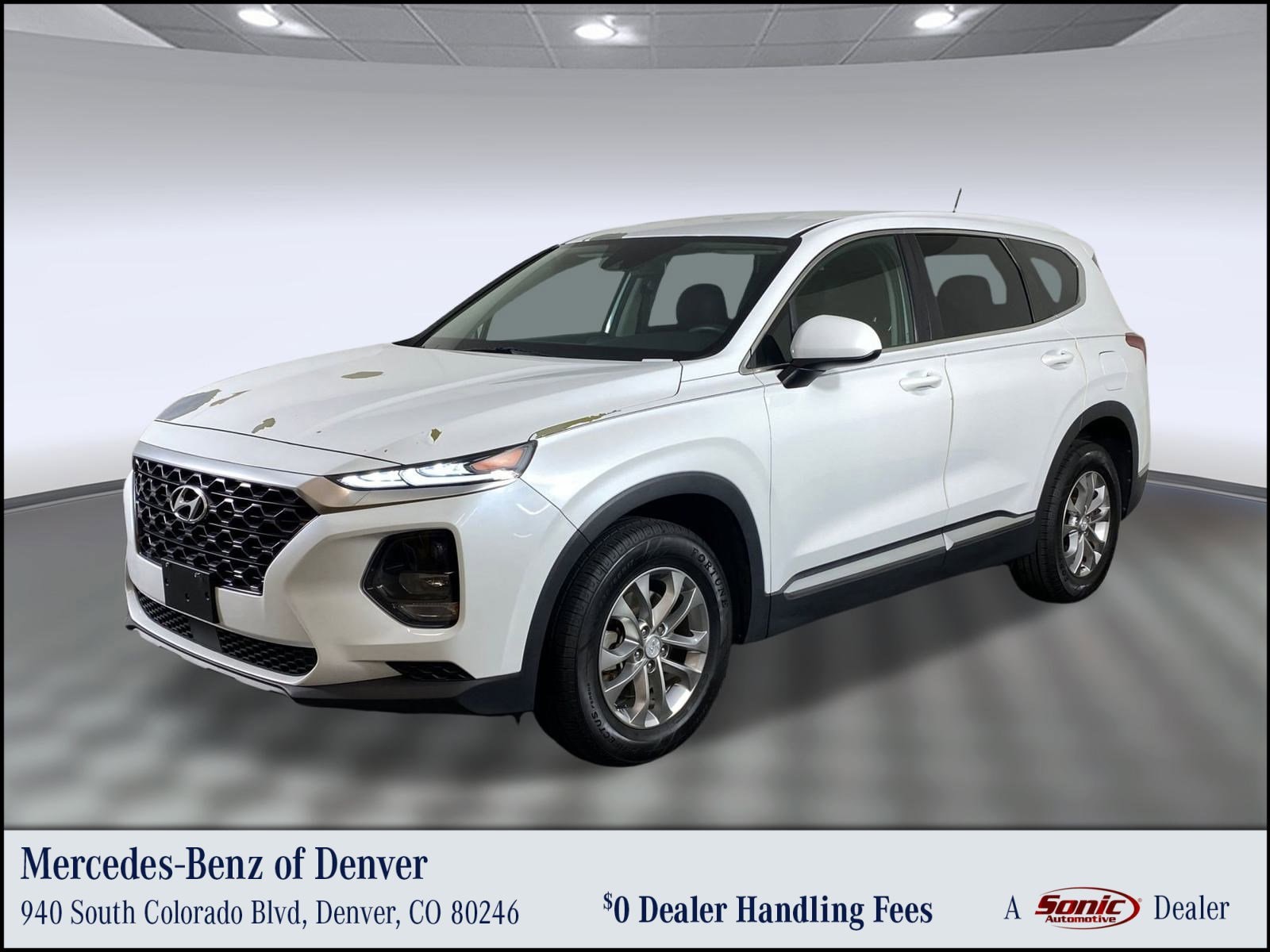 2019 Hyundai Santa Fe SE's photo