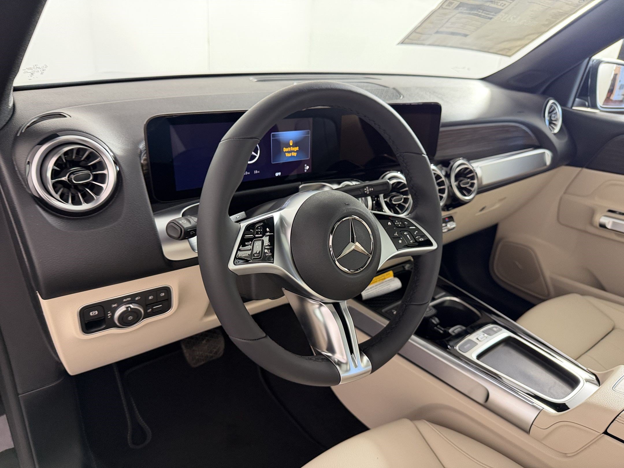 New 2026 Mercedes-Benz GLB 250 4MATIC SUV