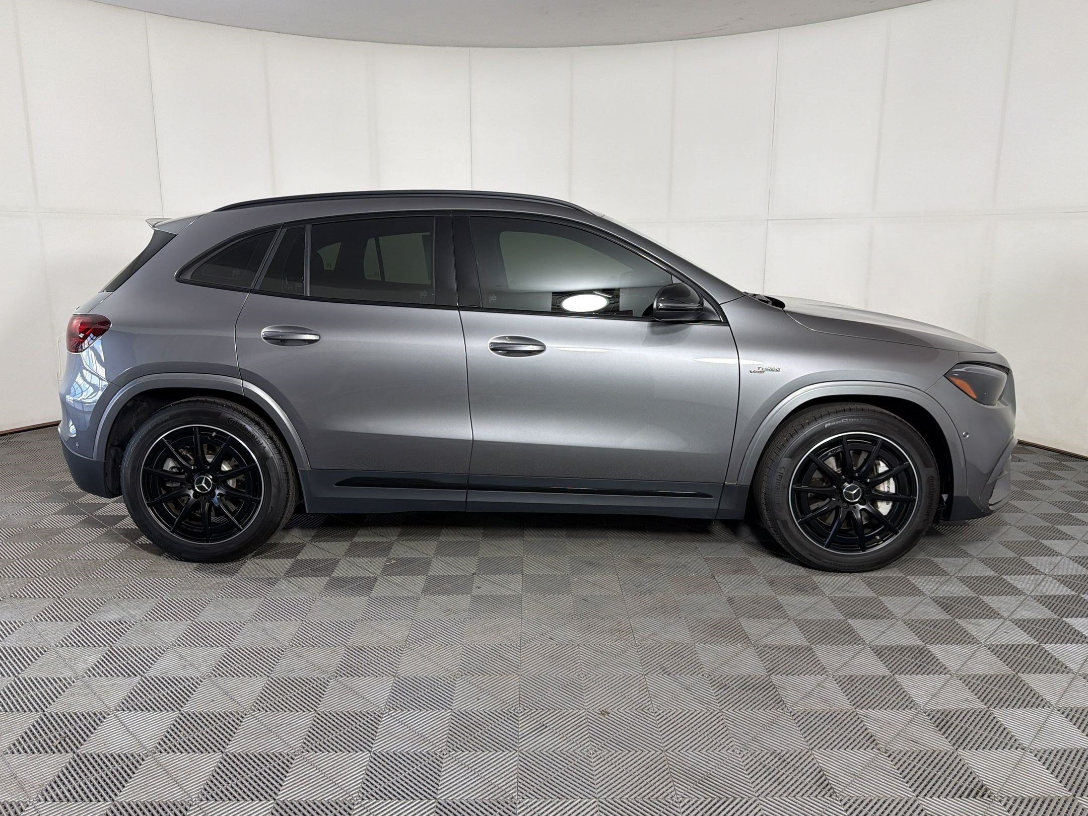 AMG GLA 35 4MATIC Sport Utility