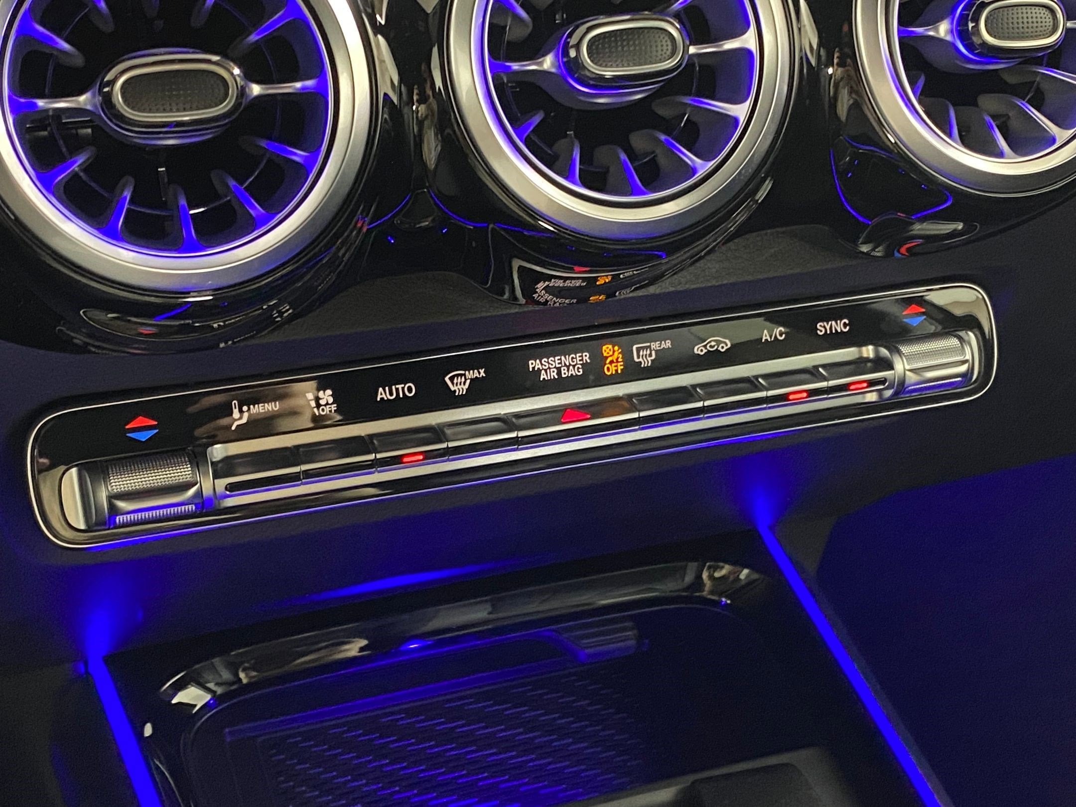 2025 Mercedes-Benz GLB Base - Photo 25