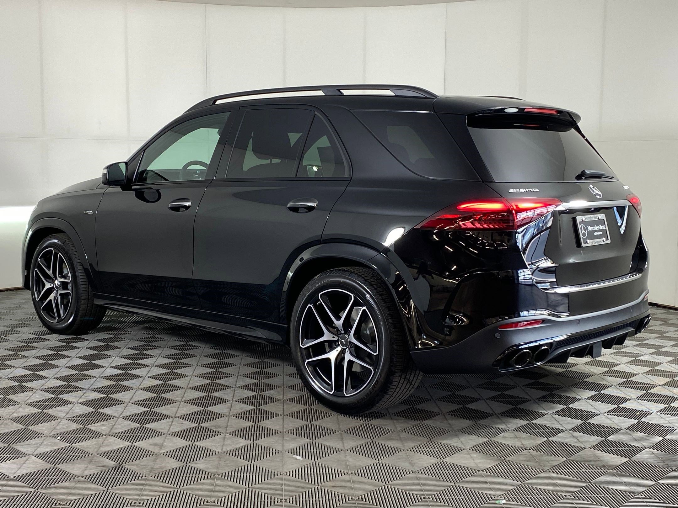2026 Mercedes Benz GLE AMG 53 photo 3