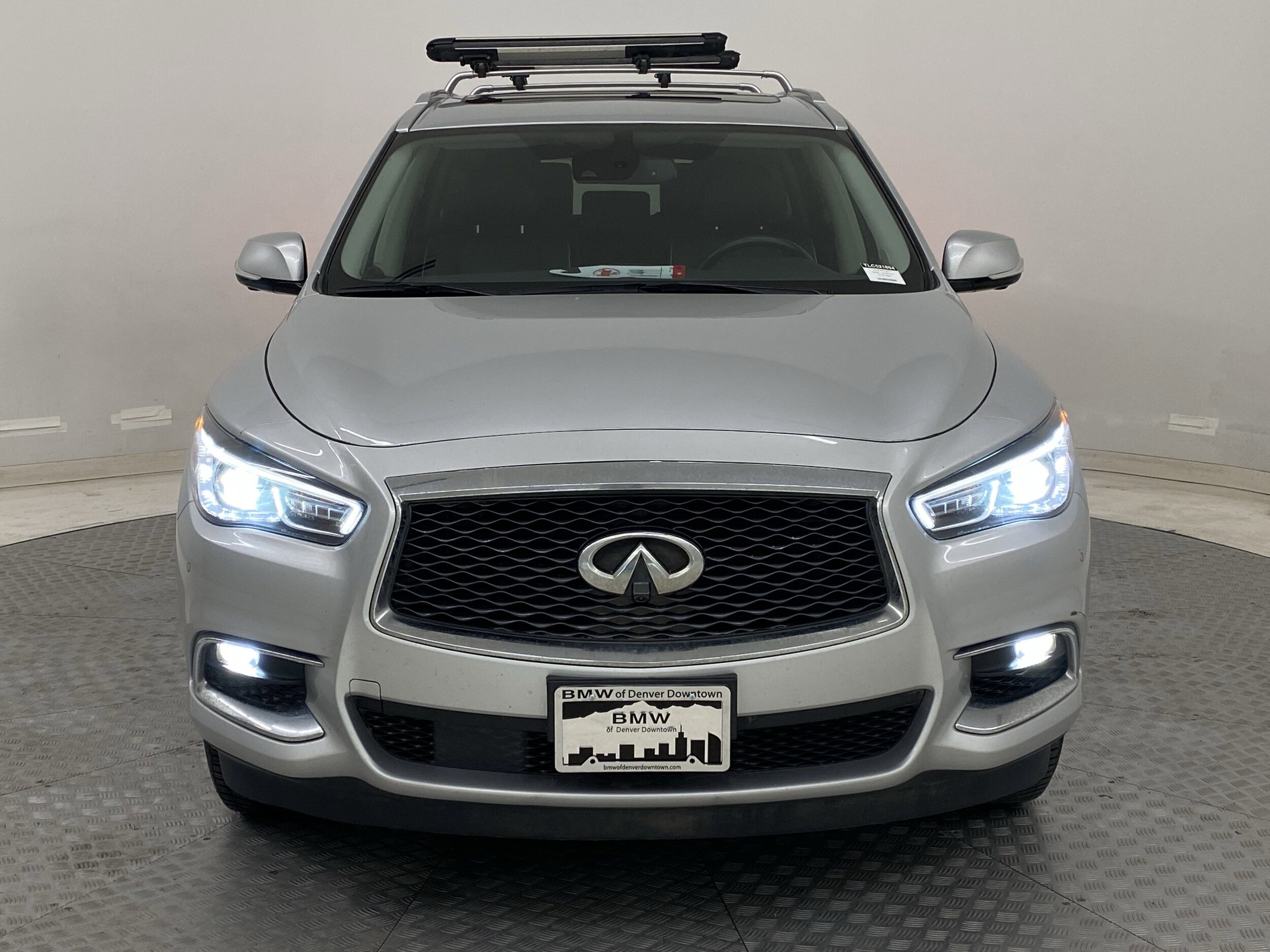 2020 Infiniti QX60 Luxe photo 2