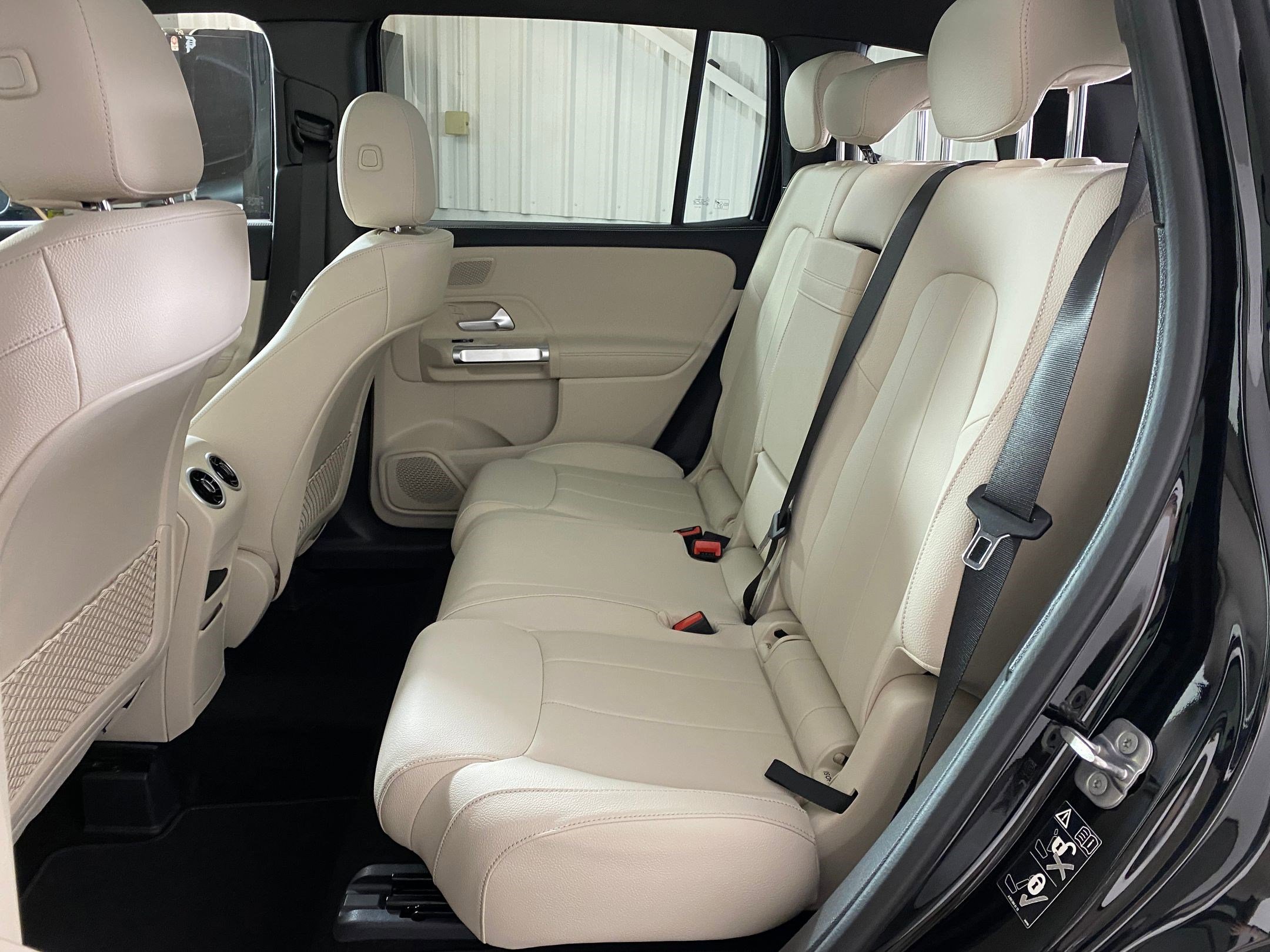 2026 Mercedes-Benz GLB GLB 250 - Photo 13