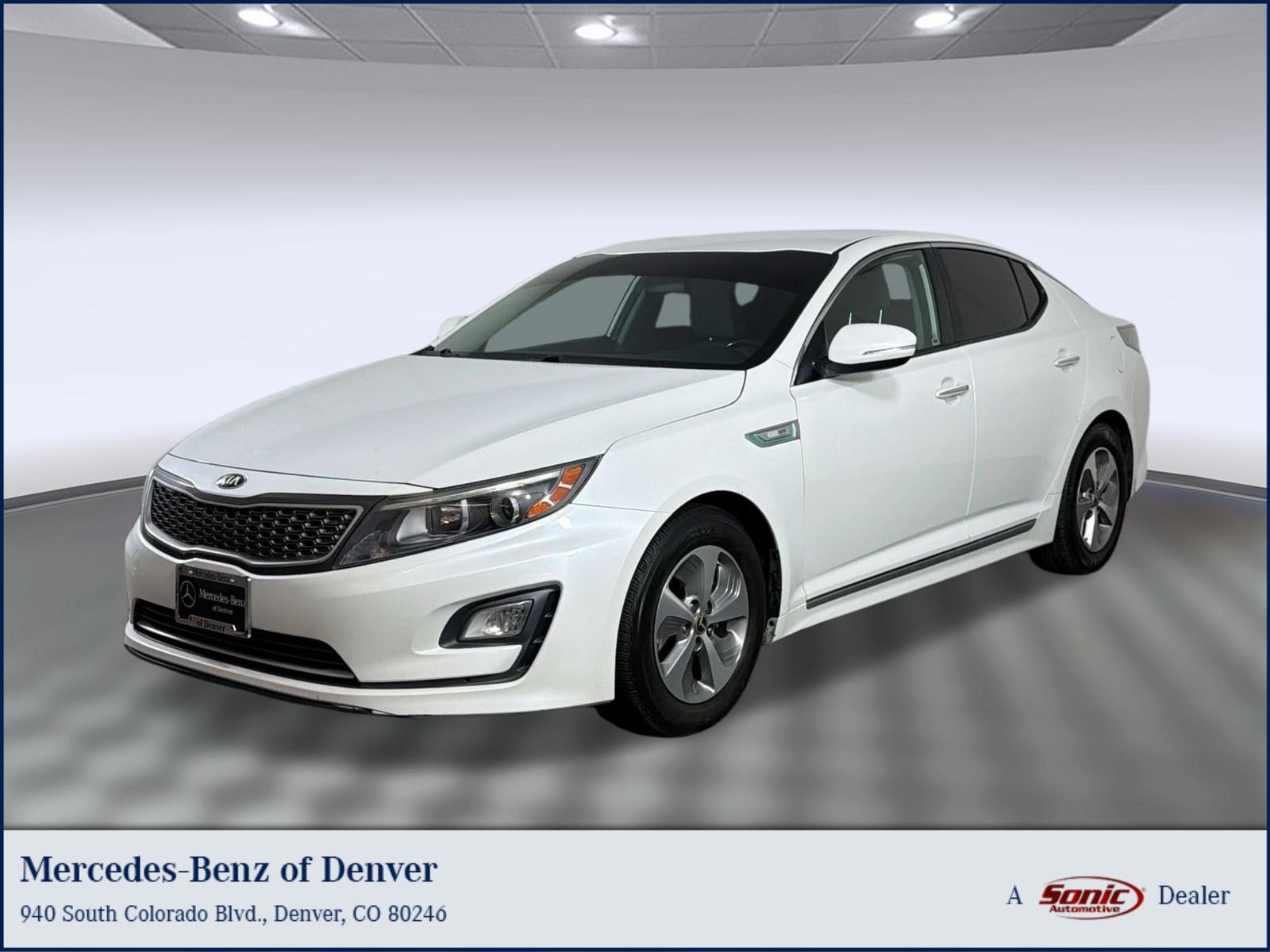 Optima Hybrid Base A6 4dr Car