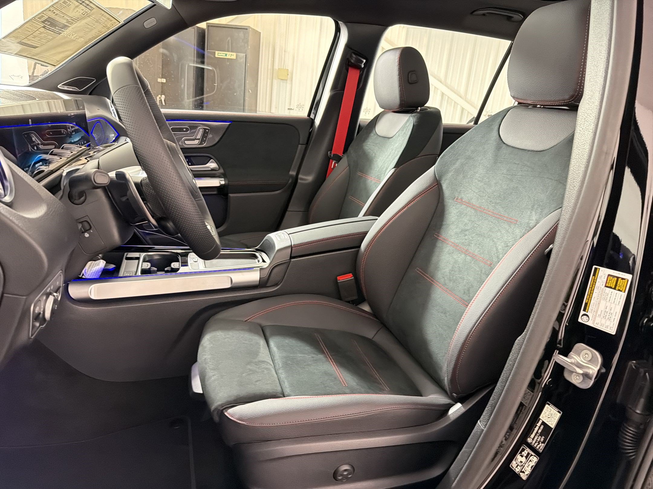 2026 Mercedes-Benz AMG GLB 35 4MATIC SUV