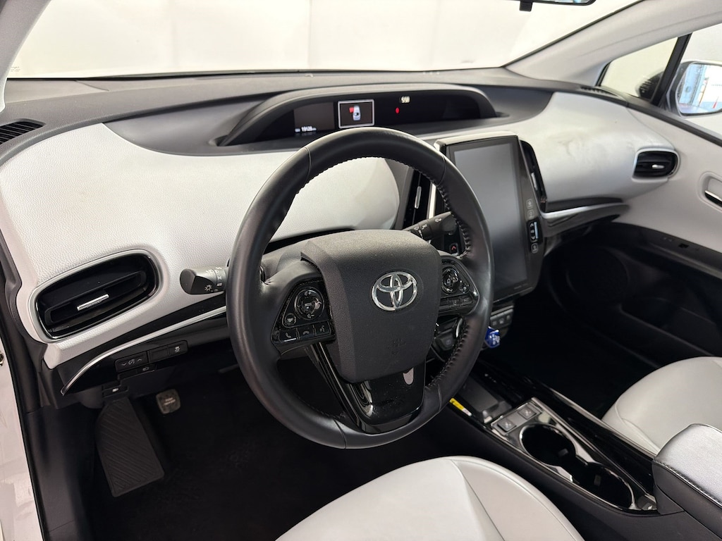 Used 2022 Toyota Prius Prime LE Hatchback