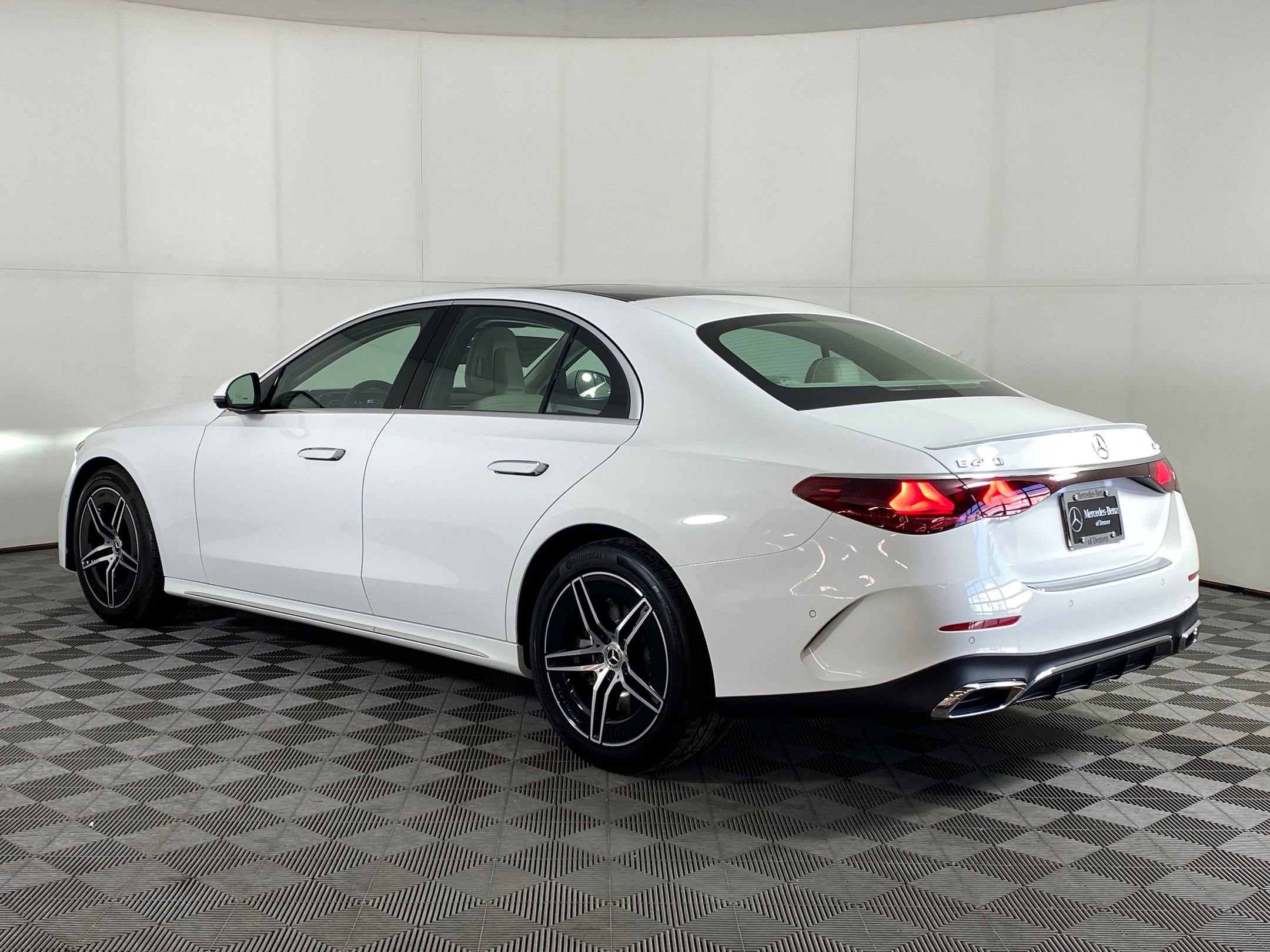 2026 Mercedes Benz E 450 Sedan photo 2