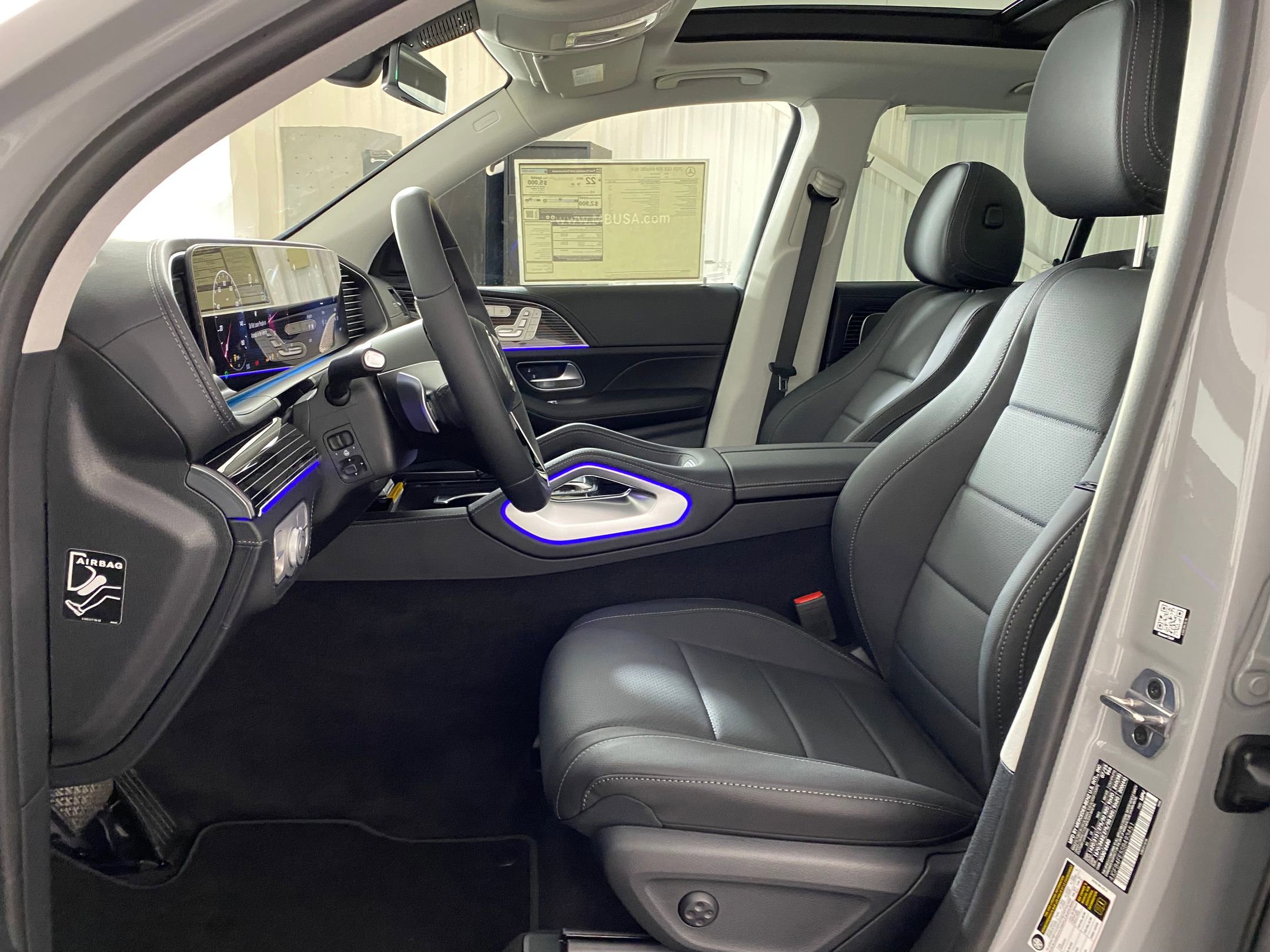 2025 Mercedes Benz GLE 350 4MATIC photo 3