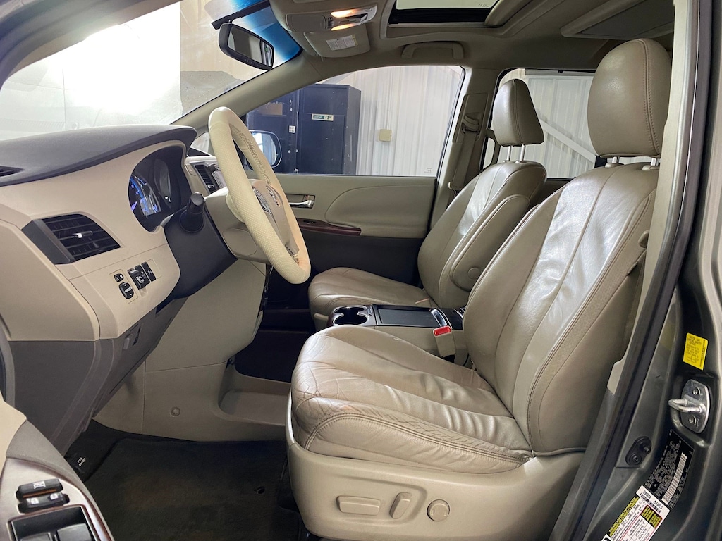 Used 2011 Toyota Sienna XLE Van