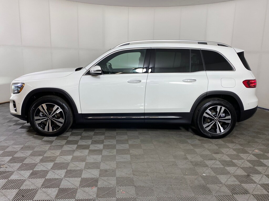 New 2025 Mercedes-Benz GLB 250 4MATIC SUV