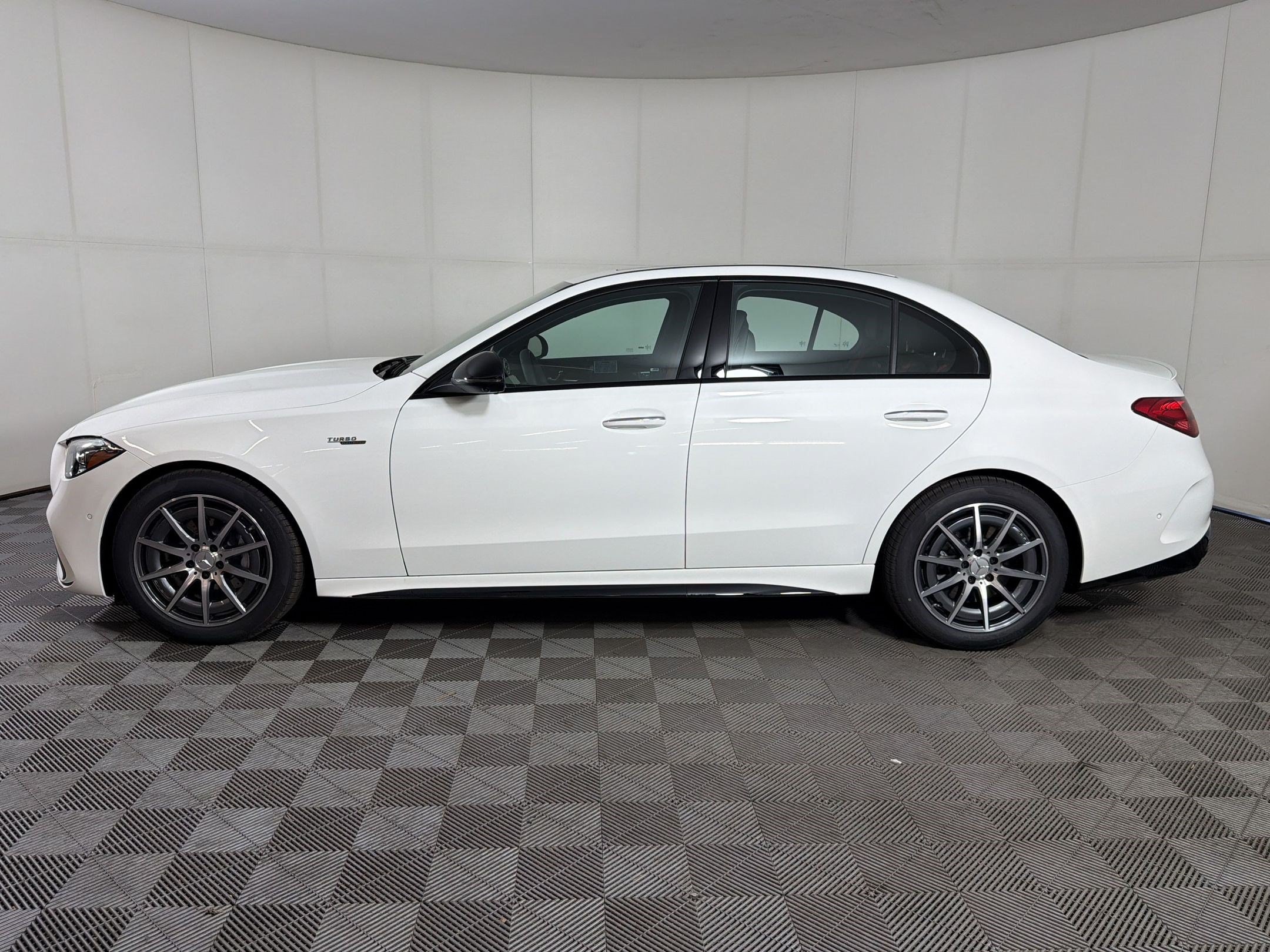 AMG C 43 4MATIC Sedan
